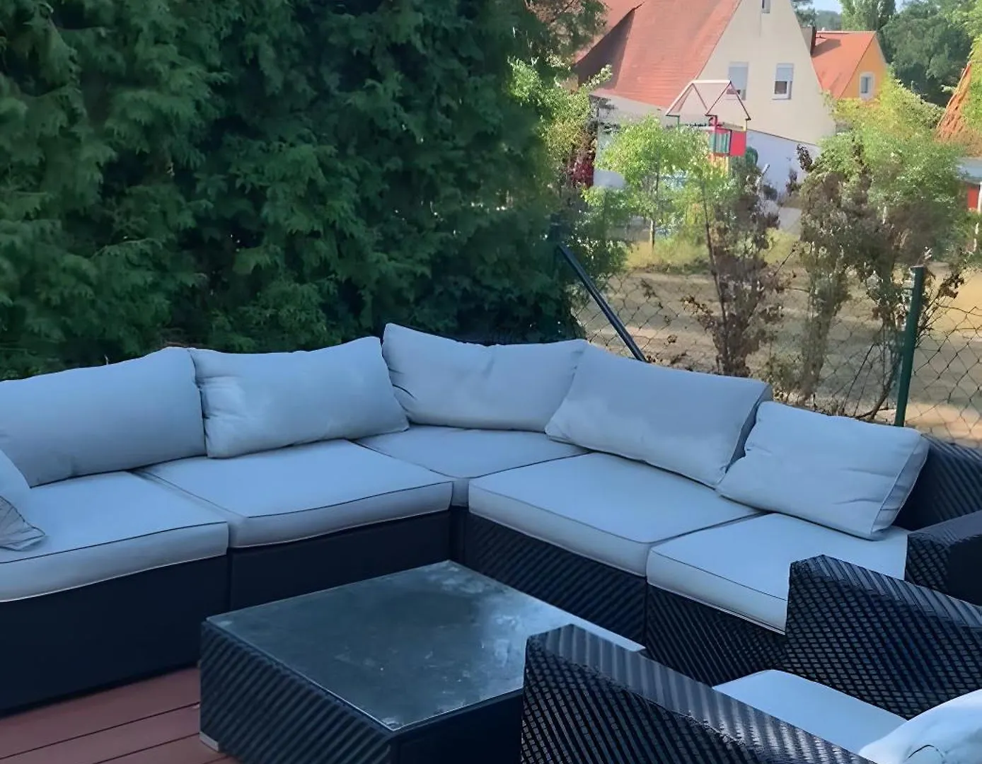 Geraeumiges Haus Mit Garten Terasse نورنبيرغ بيت للعطل