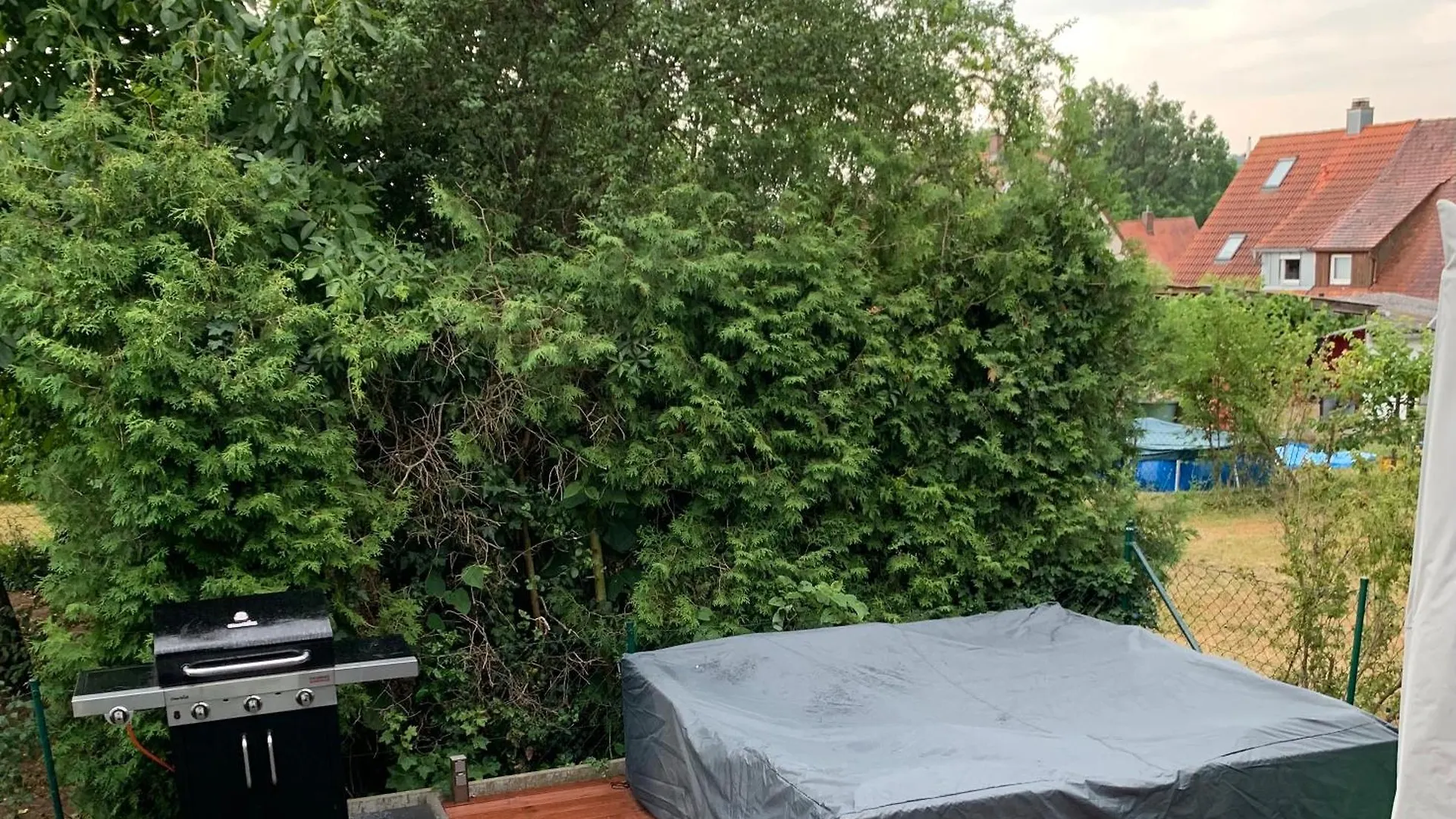 Geraeumiges Haus Mit Garten Terasse نورنبيرغ بيت للعطل